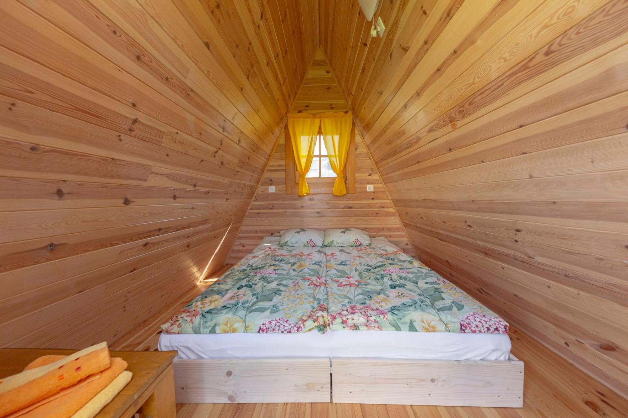 Glamping Mohorjev Grunt Hotel Preddvor Buitenkant foto
