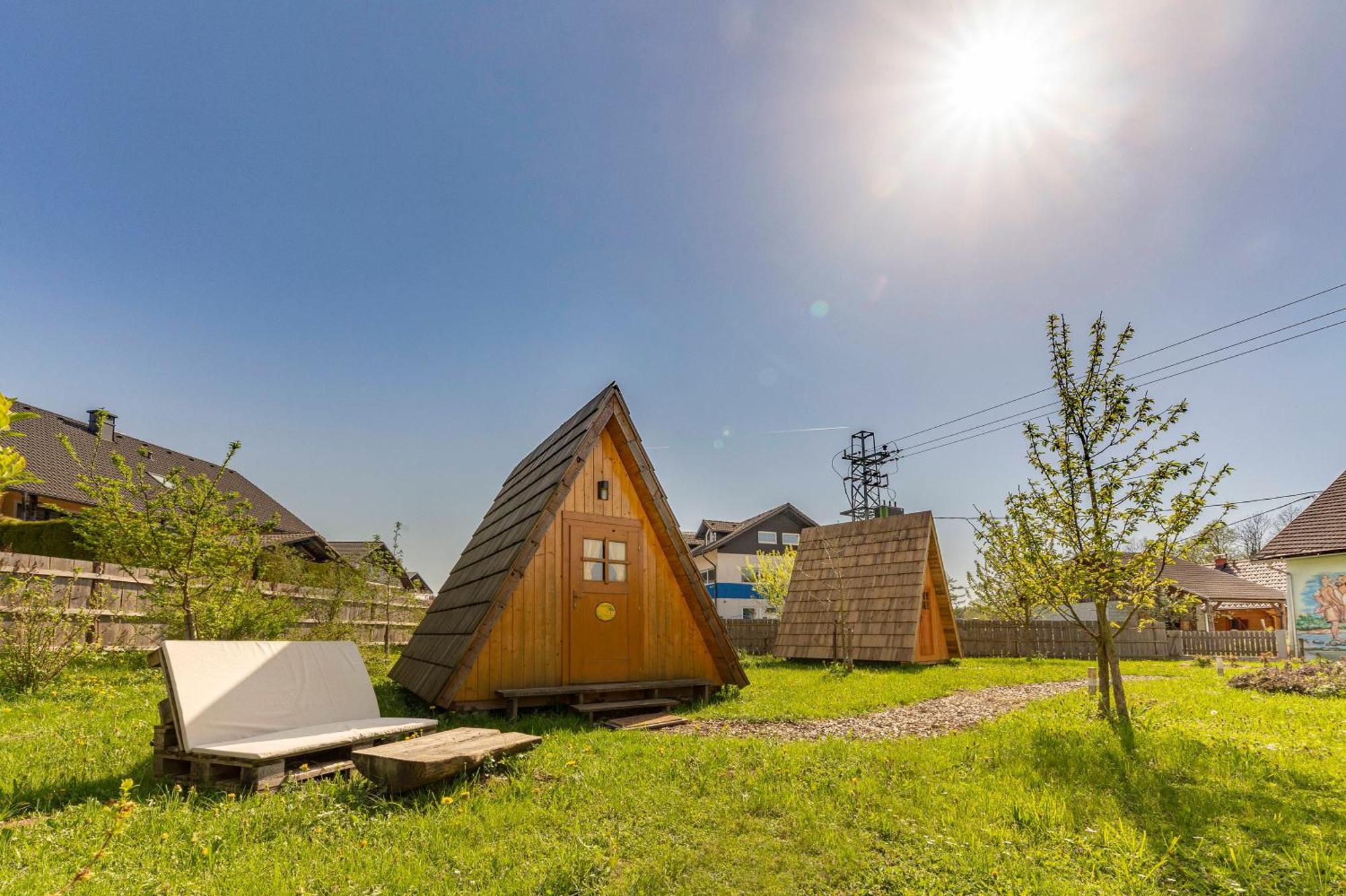 Glamping Mohorjev Grunt Hotel Preddvor Buitenkant foto